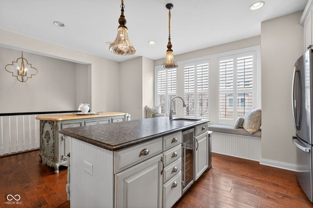 692 Greenford Trail N, Carmel, IN 46032