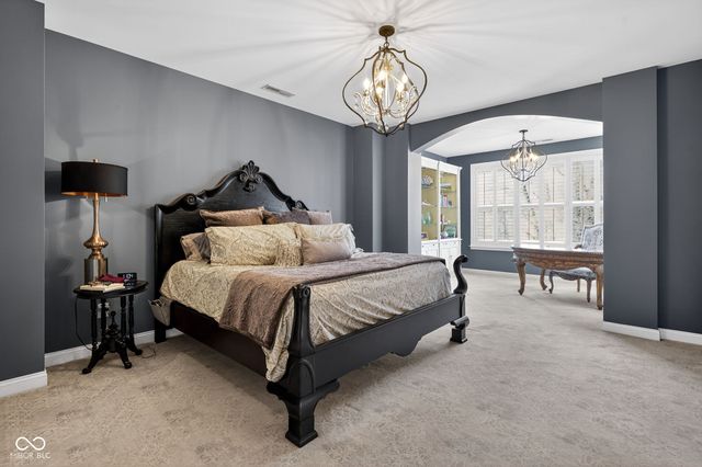 692 Greenford Trail N, Carmel, IN 46032