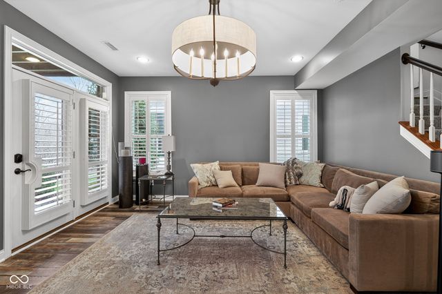 692 Greenford Trail N, Carmel, IN 46032