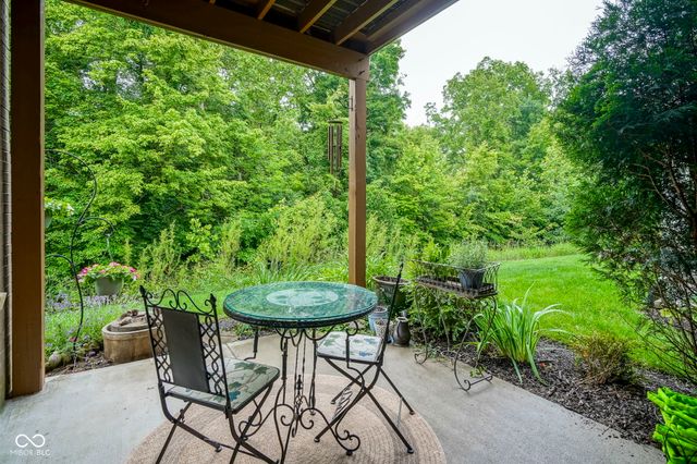 692 Greenford Trail N, Carmel, IN 46032