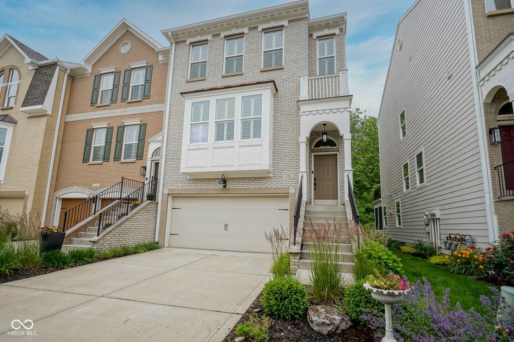 692 Greenford Trail N, Carmel, IN 46032