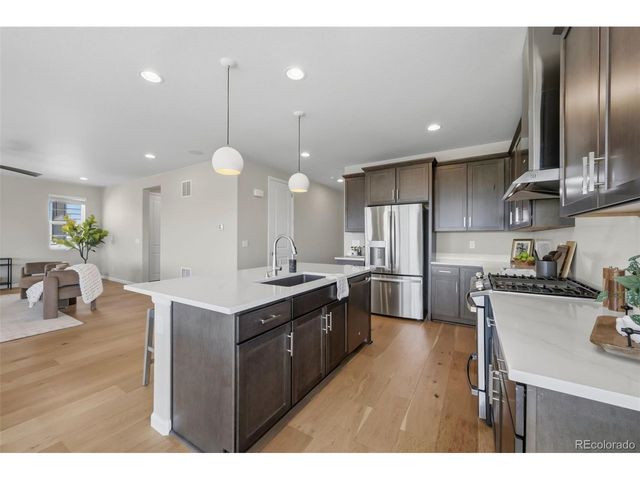 698 Alpine Ridge St, Erie, CO 80516
