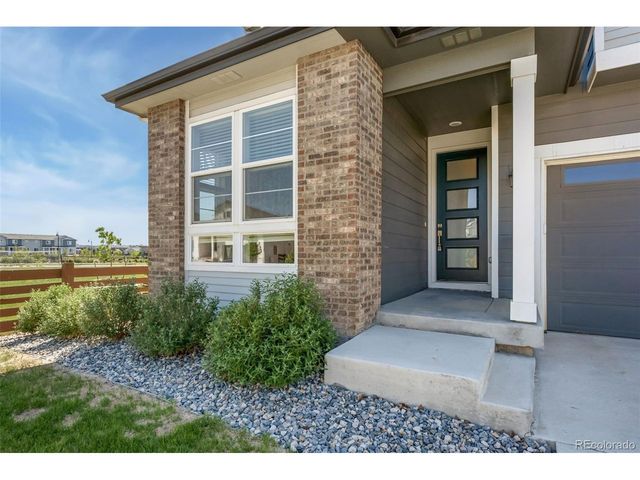 698 Alpine Ridge St, Erie, CO 80516