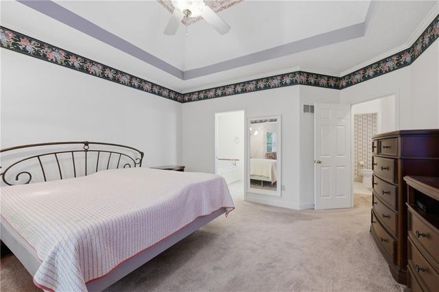 2016 NE WATERFIELD Drive, Blue Springs, MO 64014
