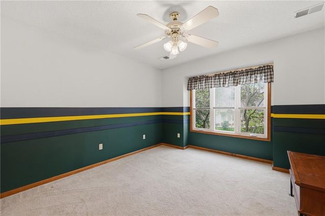 2016 NE WATERFIELD Drive, Blue Springs, MO 64014