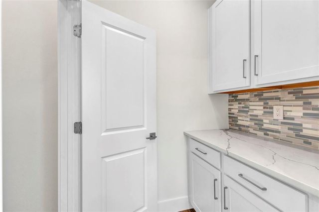 3057 CURRY TERRACE, Port Charlotte, FL 33981