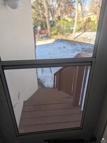 2424 dickens Ave. Avenue, Manhattan, KS 66502