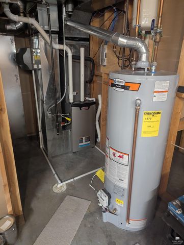 2424 dickens Ave. Avenue, Manhattan, KS 66502