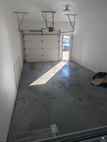 2424 dickens Ave. Avenue, Manhattan, KS 66502