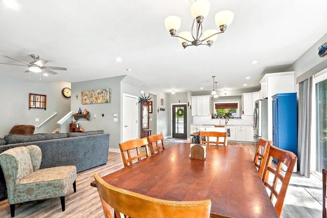 78 Menomonee ROAD, Williams Bay, WI 53191