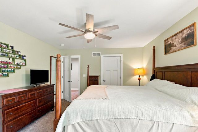 78 Menomonee ROAD, Williams Bay, WI 53191