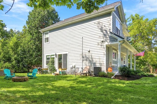 78 Menomonee ROAD, Williams Bay, WI 53191
