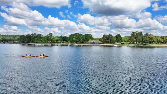78 Menomonee ROAD, Williams Bay, WI 53191