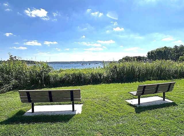 78 Menomonee ROAD, Williams Bay, WI 53191