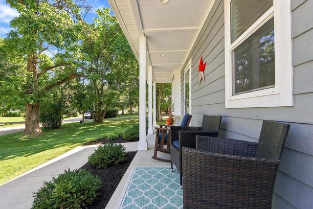 78 Menomonee ROAD, Williams Bay, WI 53191