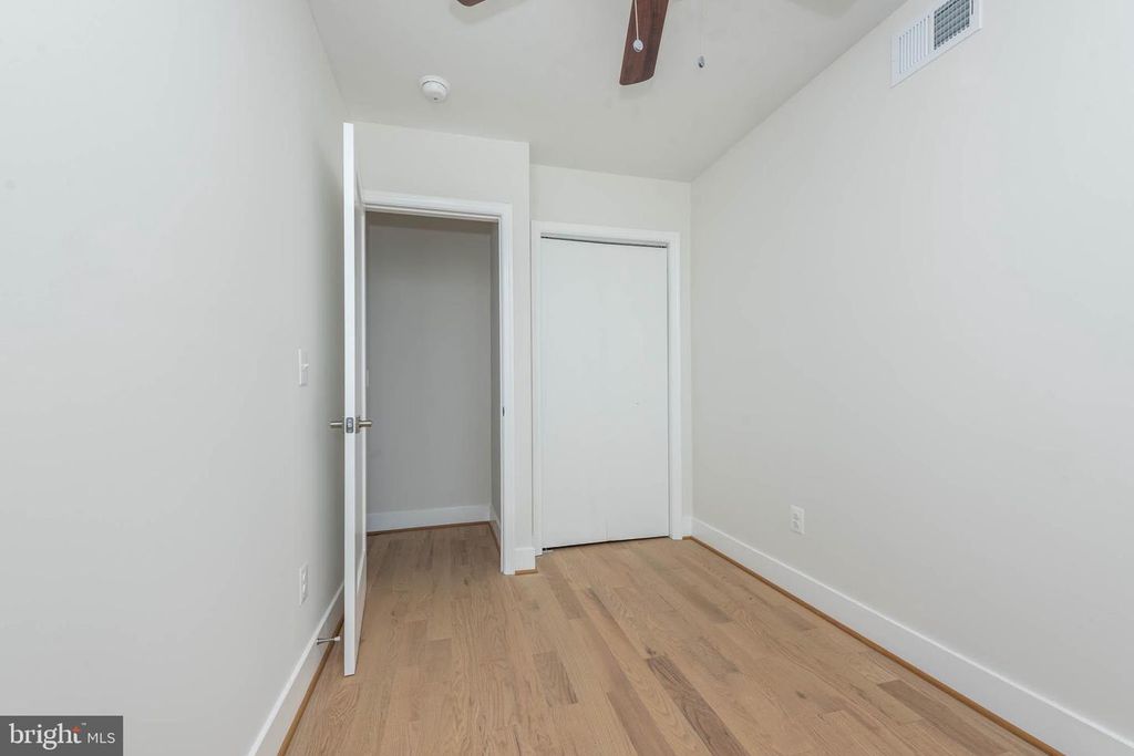 Image 15 of property listing at 23 S MORLEY ST, Baltimore, MD 21229