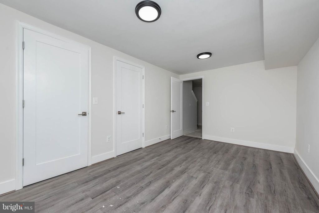 Image 19 of property listing at 23 S MORLEY ST, Baltimore, MD 21229