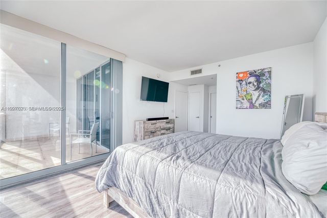 601 NE 36th St 2707, Miami, FL 33137