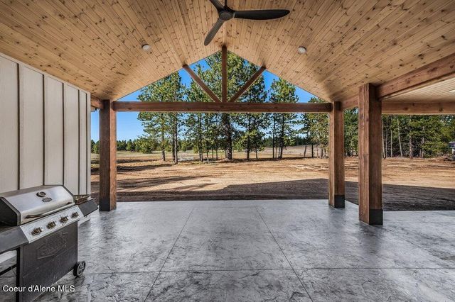 1262 W Findley Ln, Deer Park, WA 99006