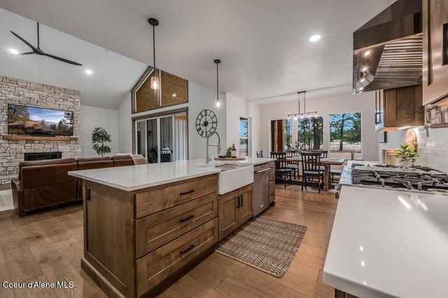 1262 W Findley Ln, Deer Park, WA 99006