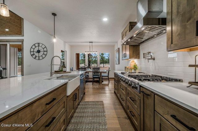 1262 W Findley Ln, Deer Park, WA 99006