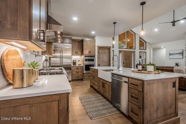 1262 W Findley Ln, Deer Park, WA 99006