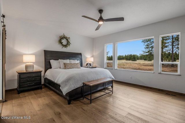 1262 W Findley Ln, Deer Park, WA 99006