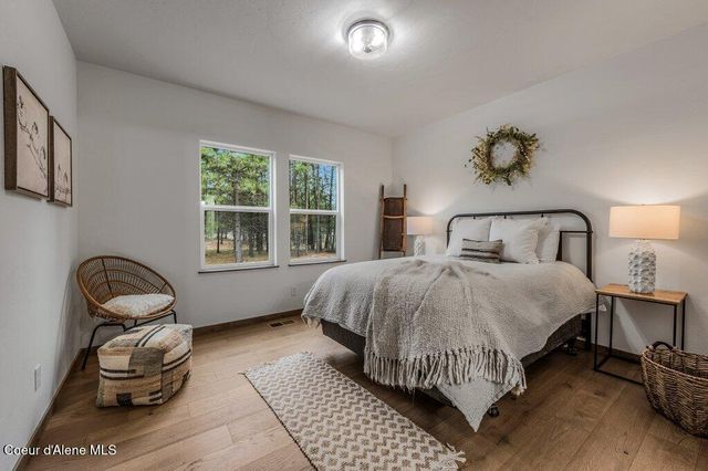 1262 W Findley Ln, Deer Park, WA 99006