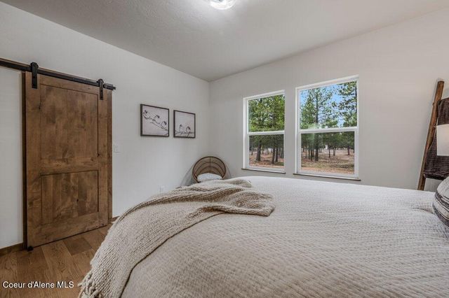 1262 W Findley Ln, Deer Park, WA 99006