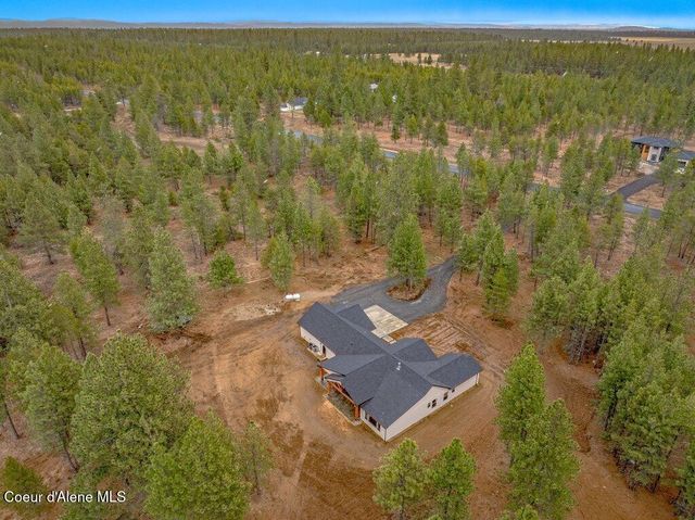 1262 W Findley Ln, Deer Park, WA 99006