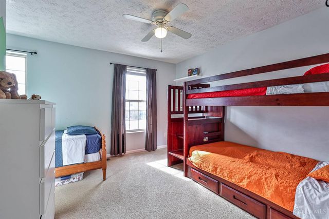 22 Iroquois Drive, Loveland, OH 45140