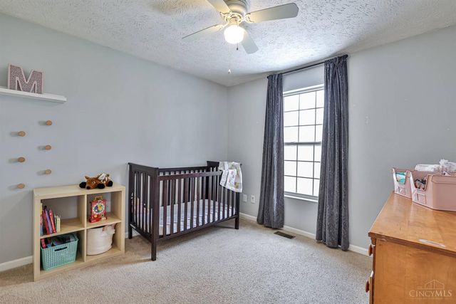 22 Iroquois Drive, Loveland, OH 45140