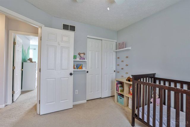 22 Iroquois Drive, Loveland, OH 45140