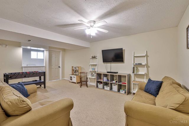 22 Iroquois Drive, Loveland, OH 45140