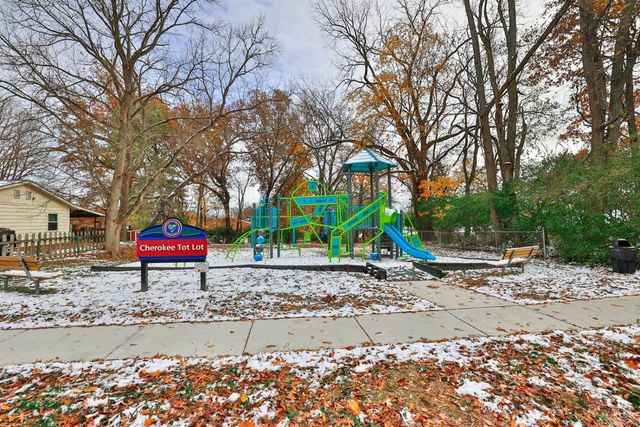 22 Iroquois Drive, Loveland, OH 45140