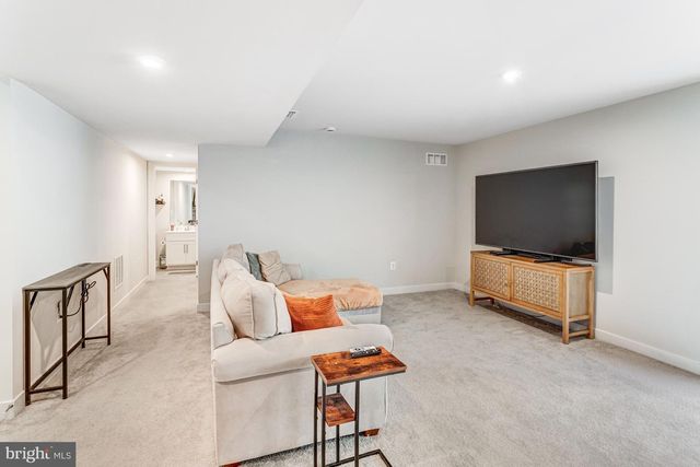 300 MCKITTRICK DR, Stafford, VA 22554