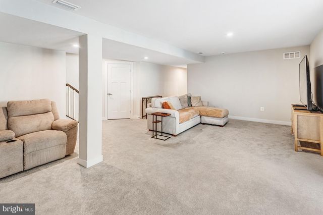 300 MCKITTRICK DR, Stafford, VA 22554
