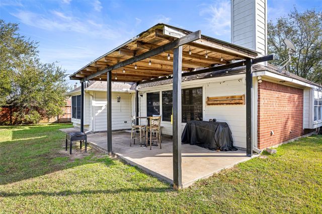 1479 Allison Street, Alvin, TX 77511