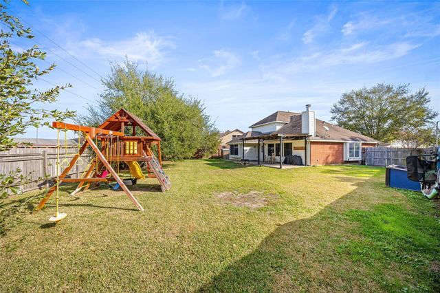 1479 Allison Street, Alvin, TX 77511