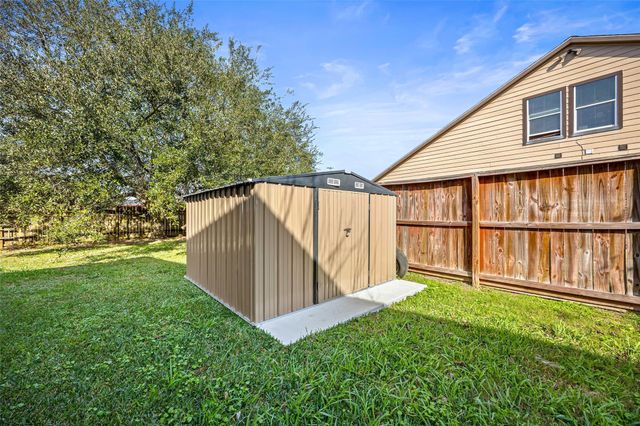 1479 Allison Street, Alvin, TX 77511