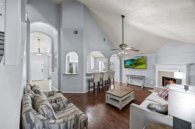 1479 Allison Street, Alvin, TX 77511