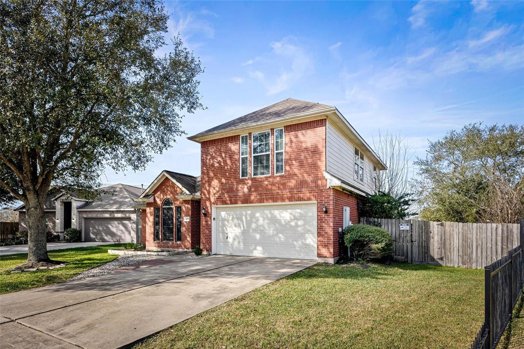 1479 Allison Street, Alvin, TX 77511