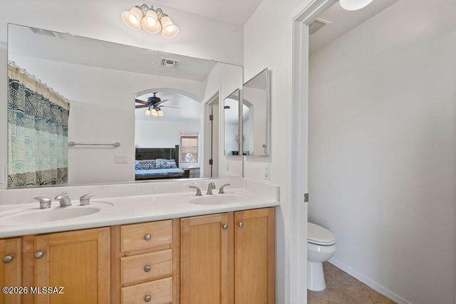 10451 E Oakbrook Street, Tucson, AZ 85747