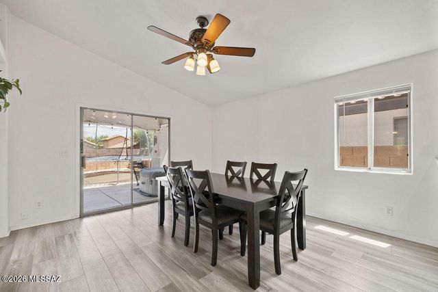10451 E Oakbrook Street, Tucson, AZ 85747