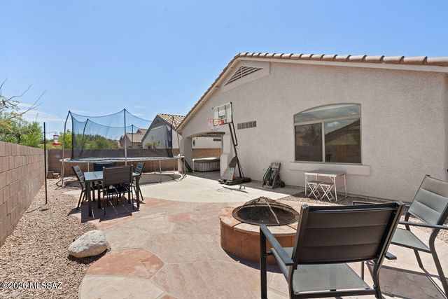 10451 E Oakbrook Street, Tucson, AZ 85747