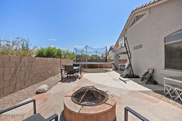 10451 E Oakbrook Street, Tucson, AZ 85747