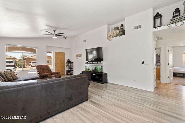 10451 E Oakbrook Street, Tucson, AZ 85747