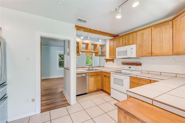 2111 OLD MISSION ROAD, New Smyrna Beach, FL 32168