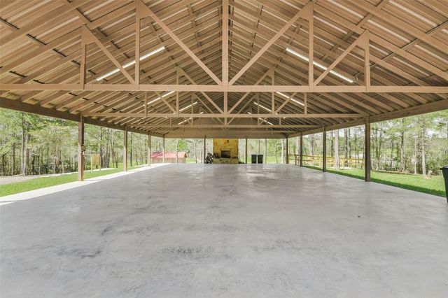 4B-6-207 Sundog Road, Huntsville, TX 77340