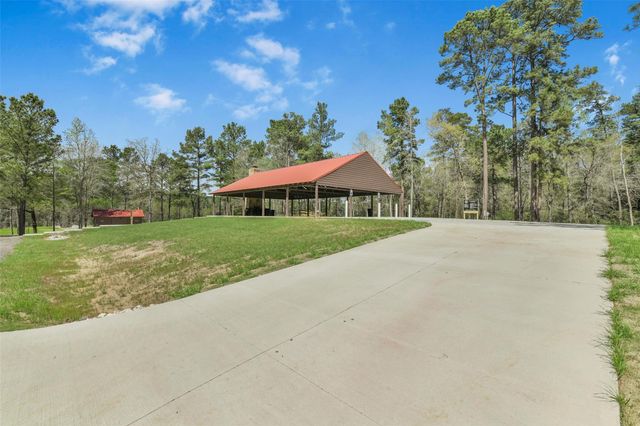4B-6-207 Sundog Road, Huntsville, TX 77340